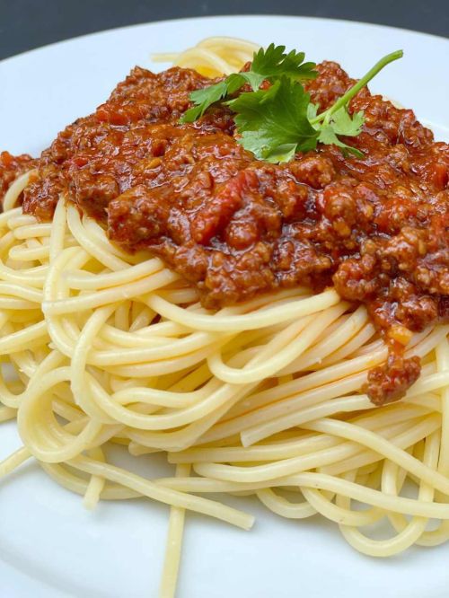 Ermi cafe item Spaghetti Bolognese